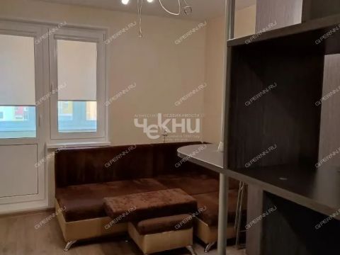 2-komnatnaya-ul-romantikov-d-5 фото