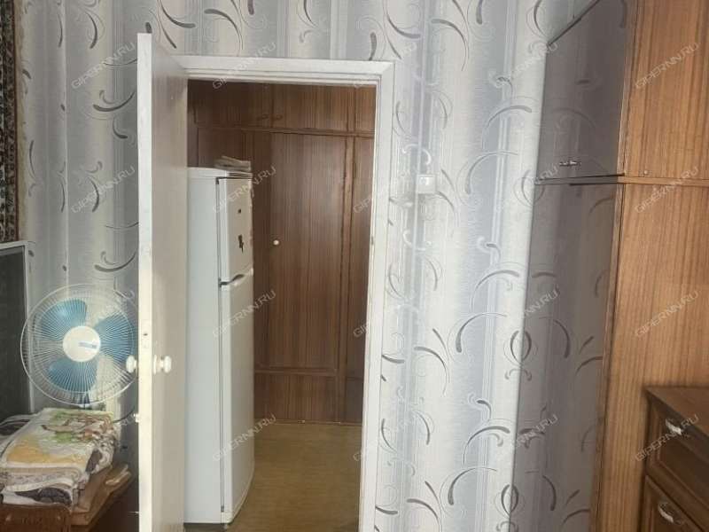 четырёхкомнатная квартира на улице Маковского дом 21