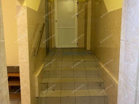 1-komnatnaya-nab-volzhskaya-d-8-k3 фото