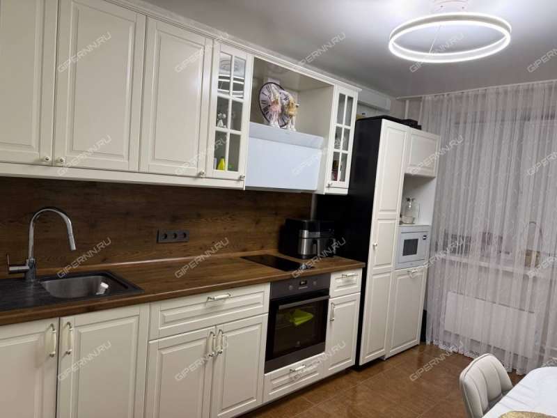 двухкомнатная квартира на улице Родионова дом 193 к5