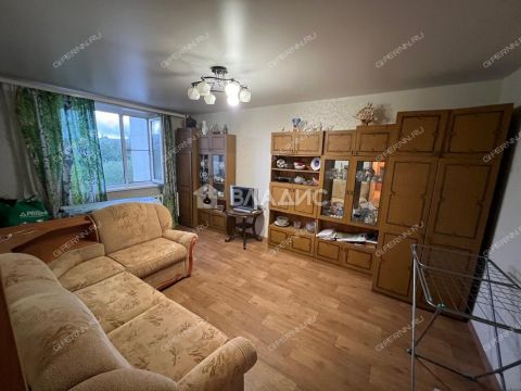 2-komnatnaya-ul-golubeva-d-8-k1 фото