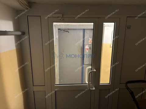 2-komnatnaya-ul-marshala-malinovskogo-d-9 фото