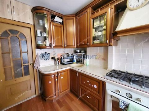 2-komnatnaya-ul-sergeya-akimova-d-2 фото