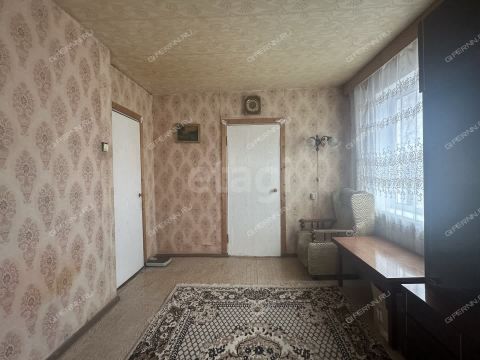 3-komnatnaya-ul-zelenodolskaya-d-34 фото