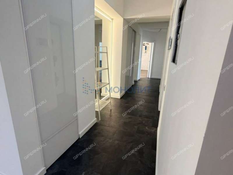 трёхкомнатная квартира на улице Минина дом 29