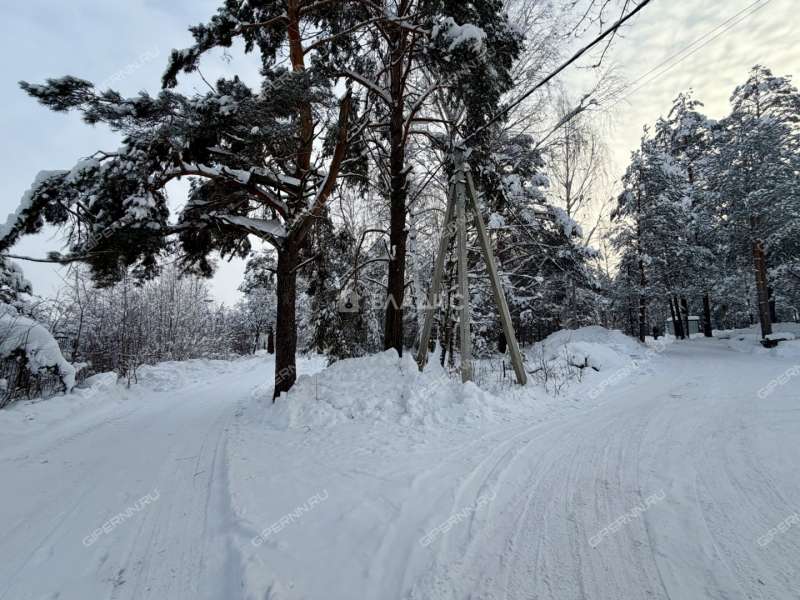 земельный участок 21,5 сотки Малахитовая улица