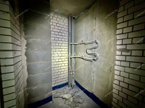 1-komnatnaya-ul-rodionova-d-178 фото
