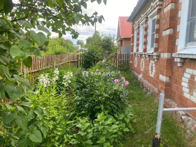 дом на 1 деревня Хмелевая Поляна