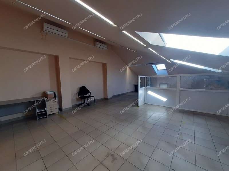 помещение под офис на Фабричная ул.2