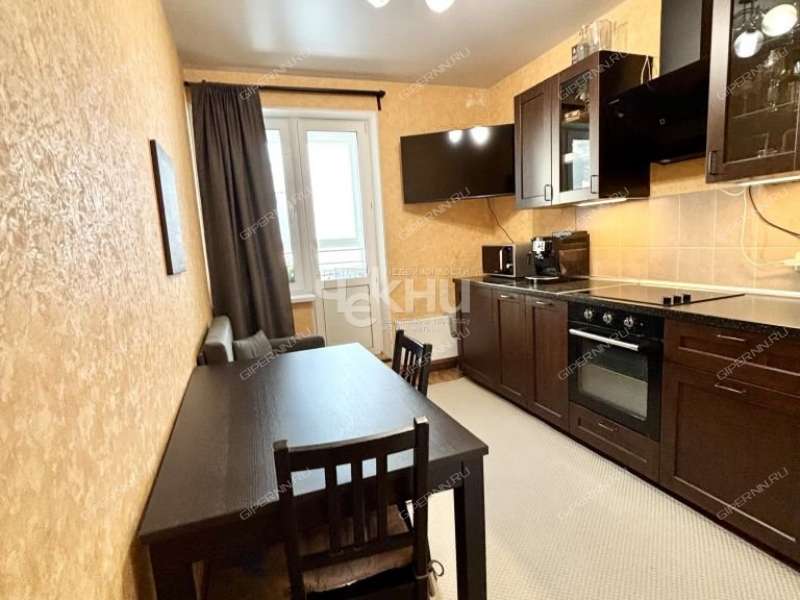 однокомнатная квартира на улице 40 лет Октября дом 15 к2