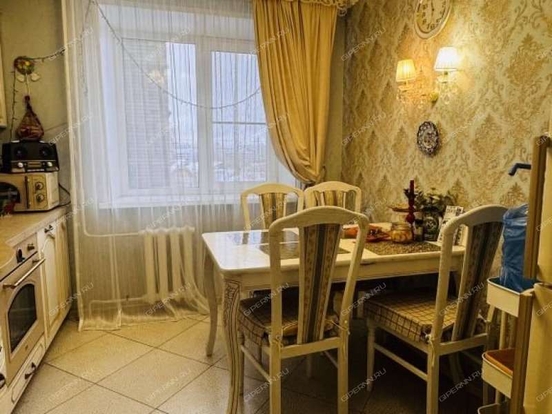 трёхкомнатная квартира на улице Обухова дом 45