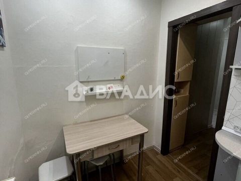 2-komnatnaya-poselok-40-let-oktyabrya-ul-orbeli-d-11 фото