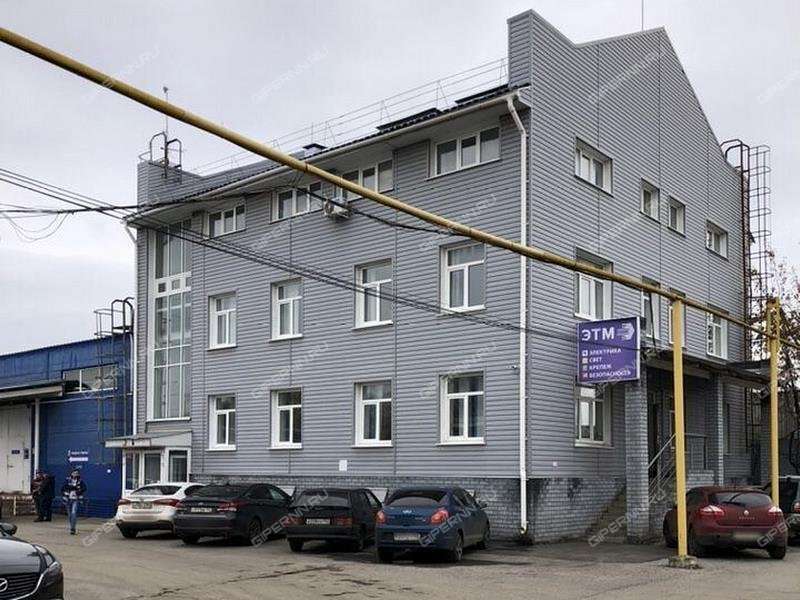 помещение под склад на улице Федосеенко