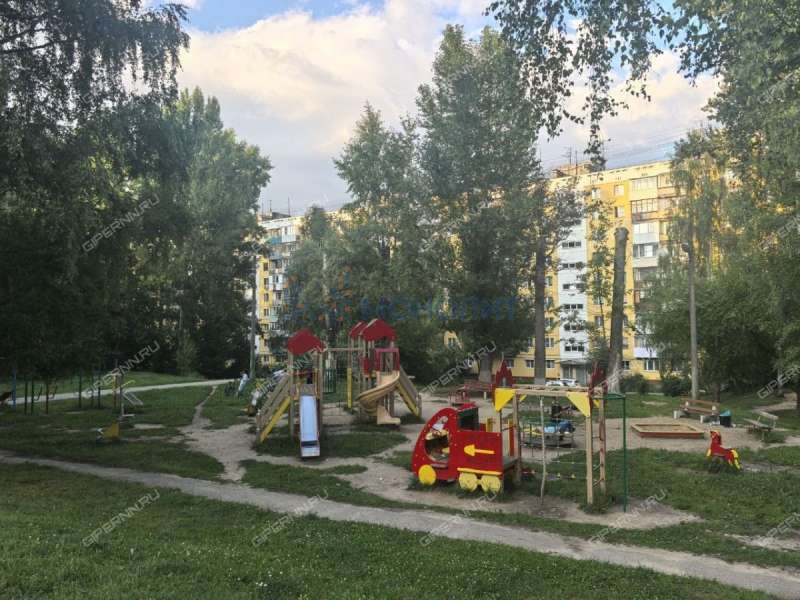 двухкомнатная квартира на улице Маршала Малиновского дом 2