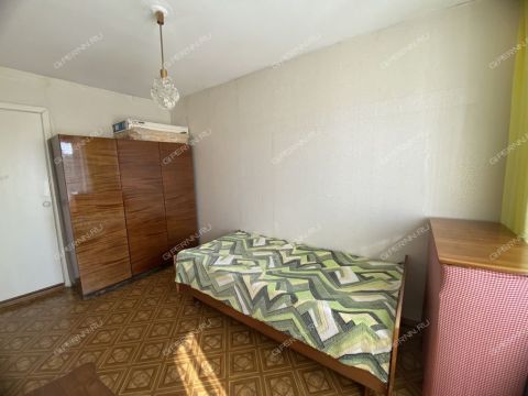 2-komnatnaya-ul-admirala-makarova-d-7-1 фото