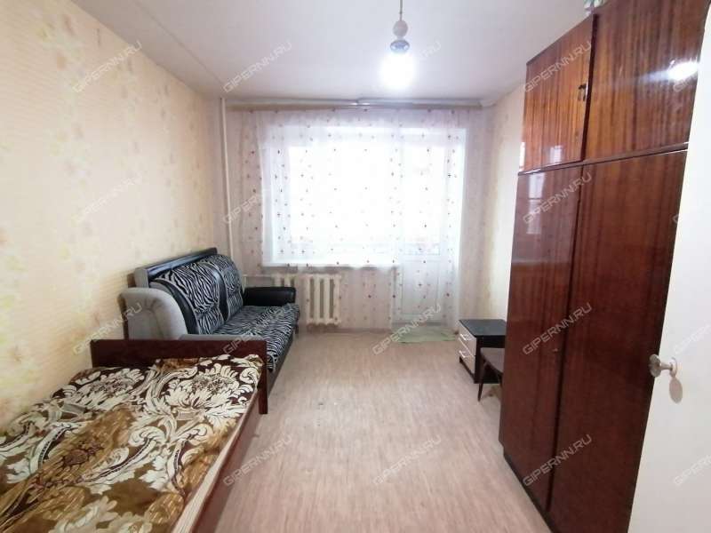 двухкомнатная квартира в 2-м микрорайоне дом 4 город Кстово