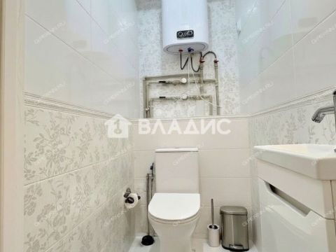 3-komnatnaya-ul-vatutina-d-10 фото