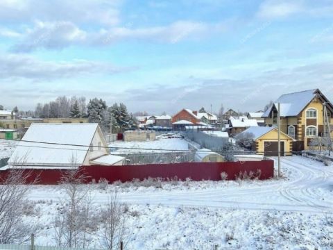 dom-rabochiy-poselok-reshetiha-volodarskiy-rayon фото