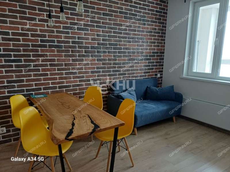 однокомнатная квартира на улице Коминтерна дом 99