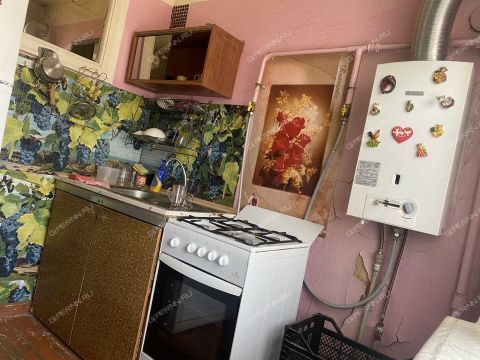 3-komnatnaya-prosp-geroev-d-38 фото