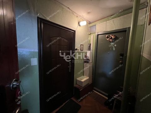 3-komnatnaya-ul-sergeya-esenina-d-19 фото