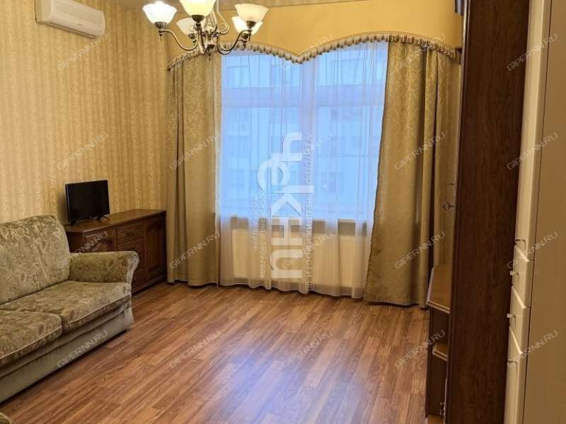 шестикомнатная квартира на Почтовом съезде дом 15а
