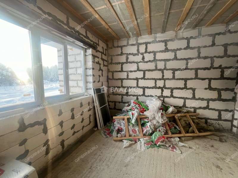 дом на улице Брусничная город Семёнов