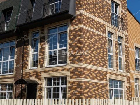 taunhaus-ul-evropeyskaya-d-44-4 фото