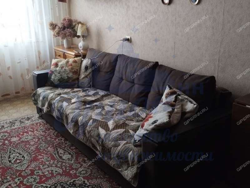 трёхкомнатная квартира на улице Декабристов дом 9