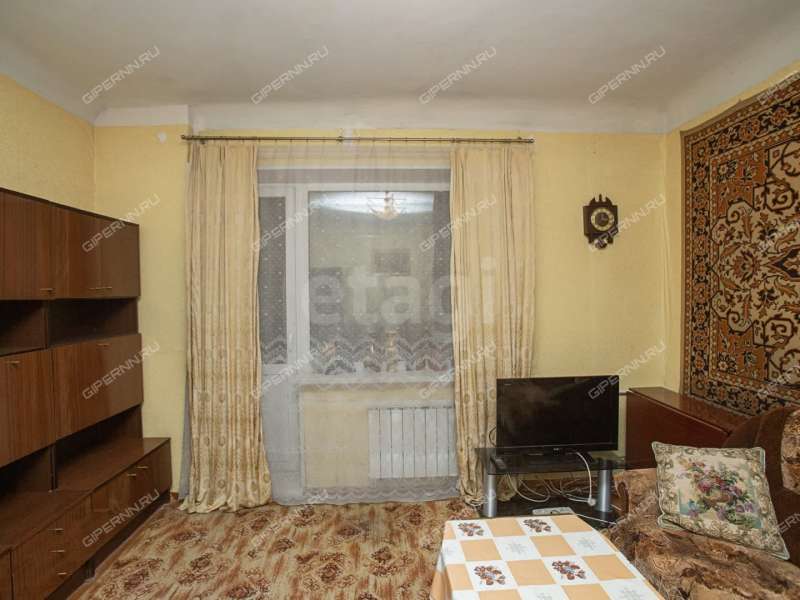 трёхкомнатная квартира на улице Страж Революции дом 23