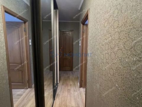 3-komnatnaya-ul-geroya-bykova-d-11 фото