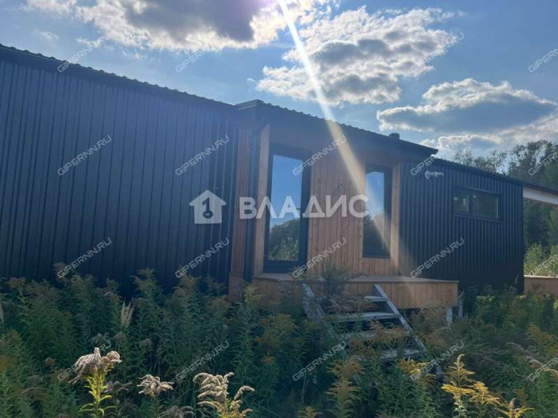 дом на улице Вологодская коттеджный посёлок Авангард