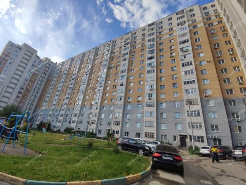 2-komnatnaya-b-r-zarechnyy-d-5 фото