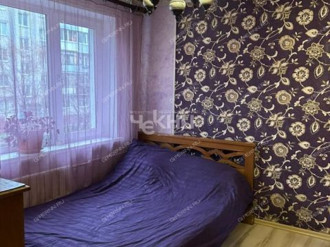 4-komnatnaya-ul-burdenko-d-19 фото