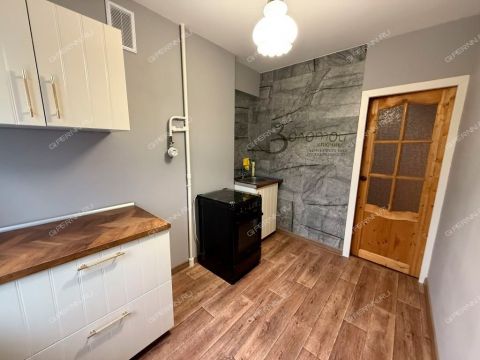 2-komnatnaya-ul-politboycov-d-10 фото