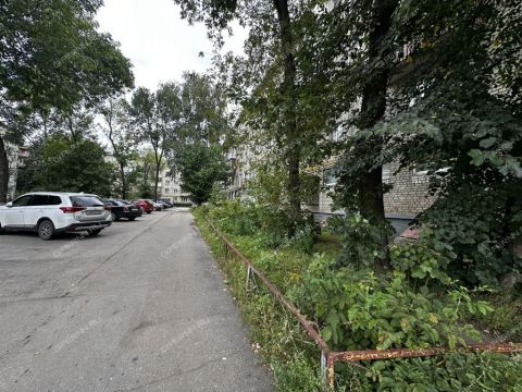 2-komnatnaya-ul-vatutina-d-3 фото