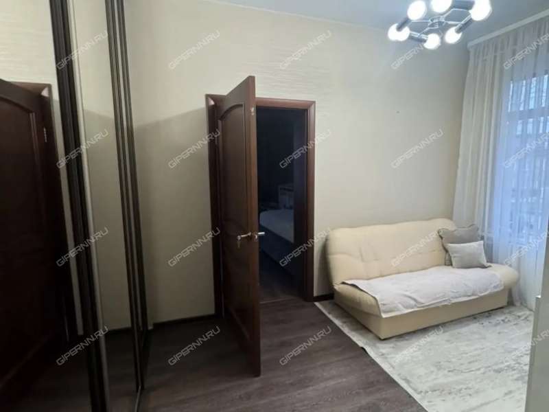 двухкомнатная квартира на Почаинской улице дом 27а