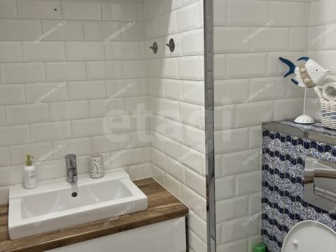 3-komnatnaya-nab-volzhskaya-d-10 фото