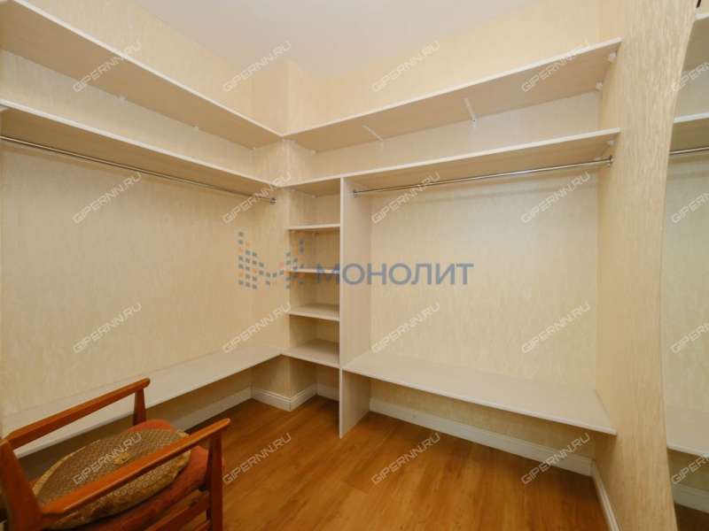 трёхкомнатная квартира на улице Родионова дом 195 к2