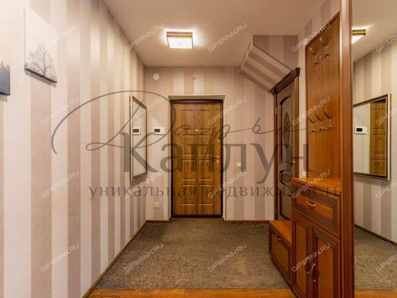 четырёхкомнатная квартира на улице Тимирязева дом 43