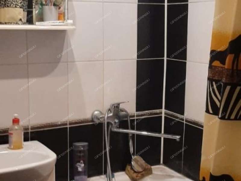 трёхкомнатная квартира на улице Героя Давыдова дом 14