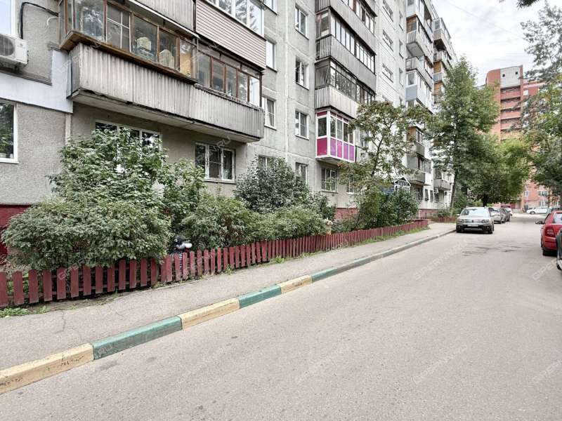 однокомнатная квартира на улице Политбойцов дом 12