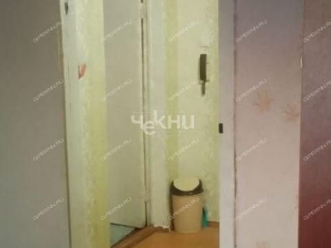 ul-kosmonavta-komarova-d-12a фото