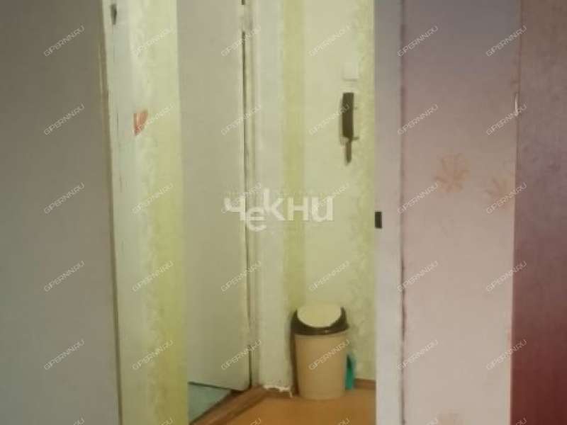 комната в доме 12а на улице Космонавта Комарова