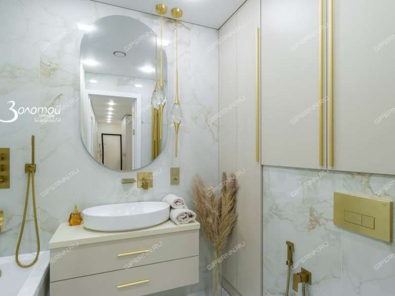 трёхкомнатная квартира на Светлогорской улице дом 6