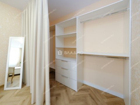 2-komnatnaya-pl-sennaya-d-1 фото