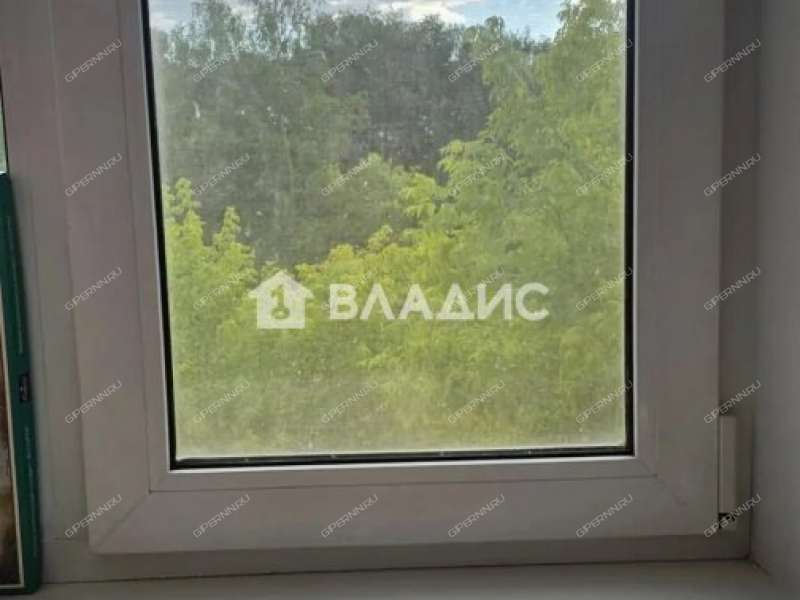 комната в доме 4 на улице Космонавта Комарова