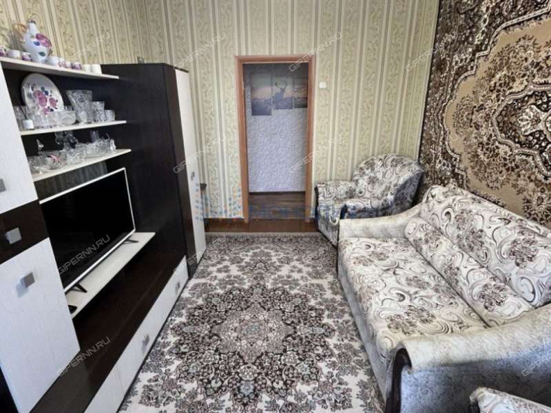 трёхкомнатная квартира на проспекте Гагарина дом 66