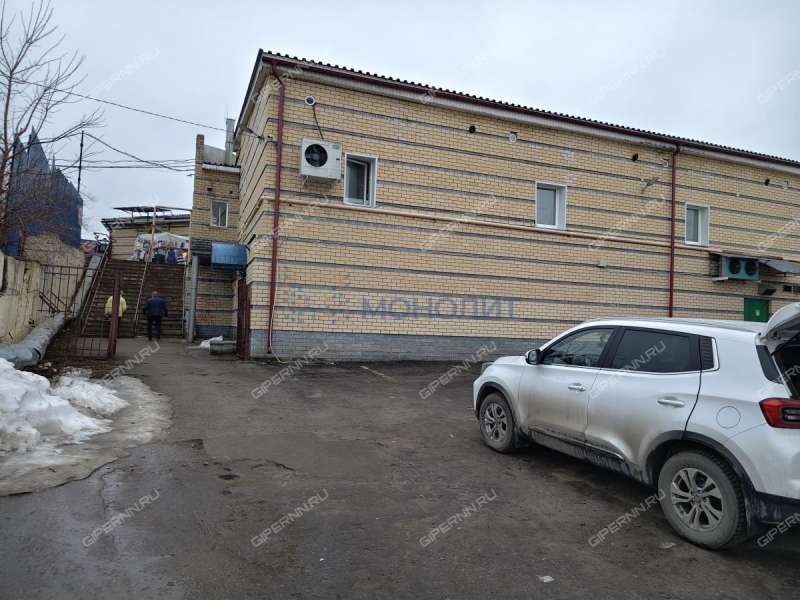 помещение под помещение свободного назначения, торговую площадь на Советской площади город Балахна