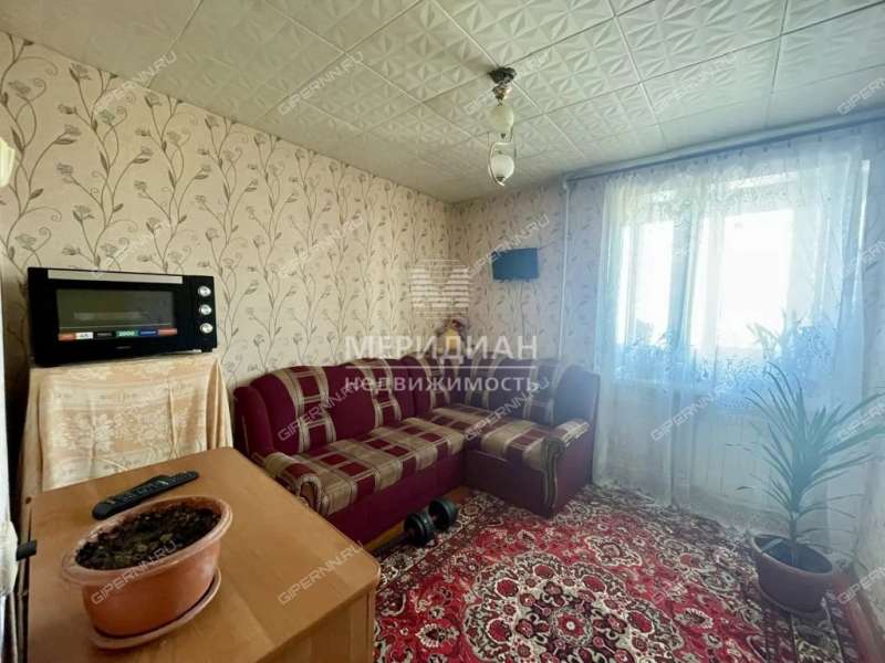 трёхкомнатная квартира на Сормовском шоссе дом 12